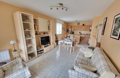 Les Sables d'Olonne Apartment | Sunny T3 Apartment with Terrace & Garage, 300m from Beach