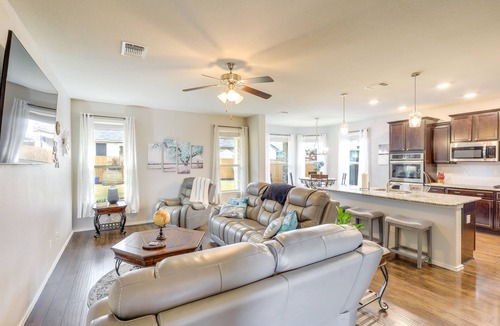 Temple House | Sunny Temple Home w/ Yard ~ 9 Mi to College!