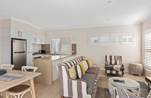 Huskisson Villa | Sunny Townhouse Huskisson