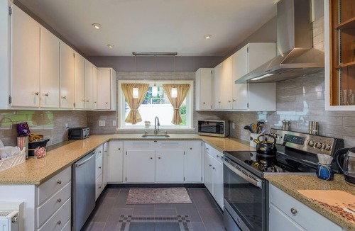 Wilmington House | Sunny & Tranquil Ranch Home, 3-2 Wilm & Philly