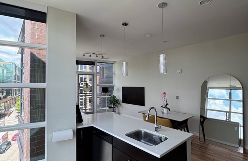 Cardozo Apartment | Sunny U Street + Balcony & Views