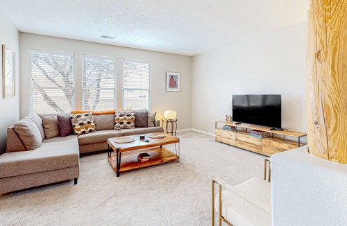 Santa Fe House | Sunny updated stay with a scenic deck, washer/dryer, & grill - close to the city