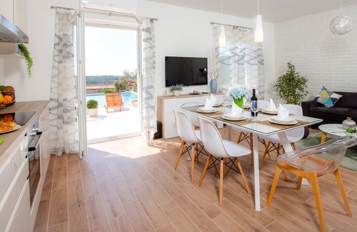 Cilipi Villa | Sunny Villa, stylish and modern with private pool