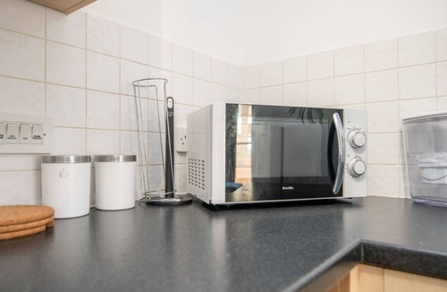 Theatreland Birmingham Apartment | Sunny Westside Two 2BR Flat with City View