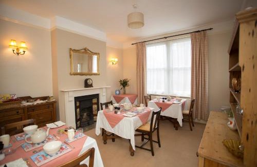 Walmer Bed & Breakfast | Sunnycroft