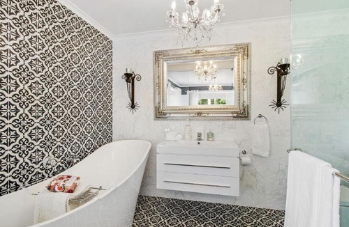 Mountain Lagoon House | Sunnydell