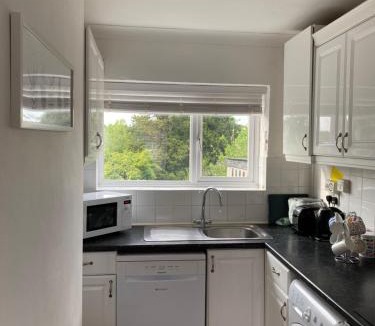 Godalming House | Sunnyhill