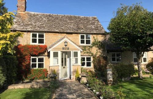 Bampton House | Sunnyside Cottage