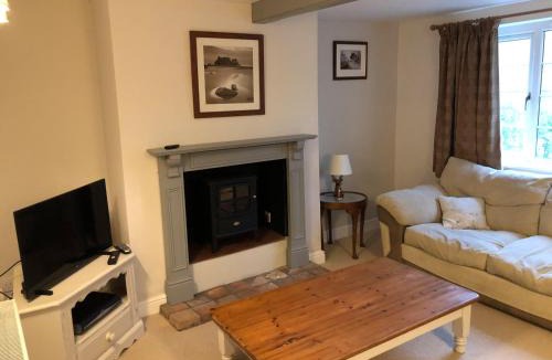 Sleaford House | Sunnyside Cottage