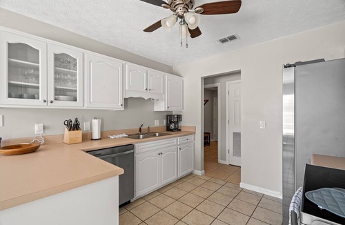 Gulf Vista House | SunnySide House with Pool and Golf Cart