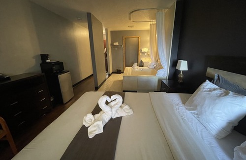 Sunnyside Hotel | Sunnyside Inn & Suites