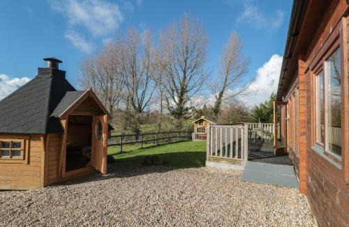 Crewkerne House | Sunnyside Lodge