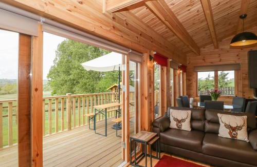 Crewkerne House | Sunnyside Lodge