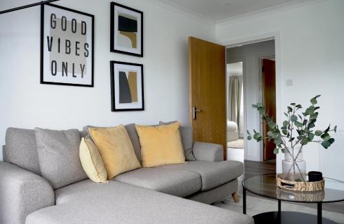 Coatbridge Apartment | Sunnyside Penthouse