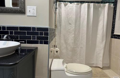 McHenry House | Sunnyside Rental
