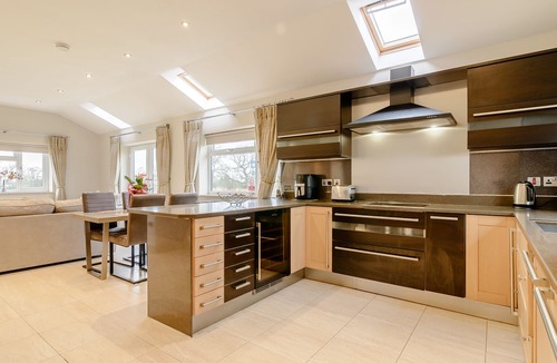 Blackburn Cottage | Sunnyside Shreyas