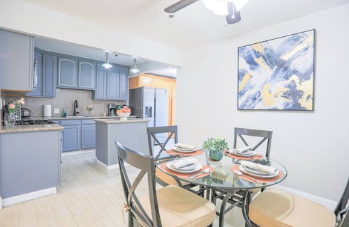 Sunnyvale House | Sunnyvale 3B2b Super Big House