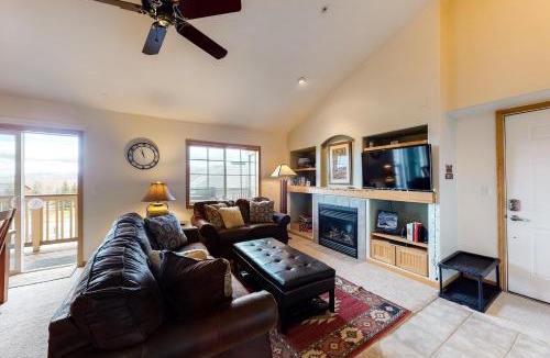 Steamboat Springs Apartment | Sunray Meadows 308
