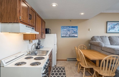 Sunday River Area Condo | Sunrise A-101 | 1 Bed, 1 Bath