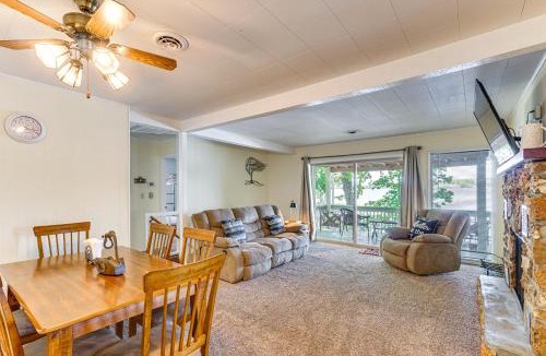 Sunrise Beach House | Sunrise Beach Cottage with Dock and Boat Launch!