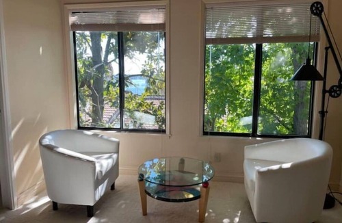 Fair Oaks House | Sunrise-Blvd Riverfront Resident