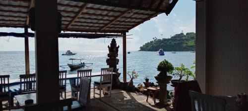 Purwakerti House | Sunrise Cafe Bungalows