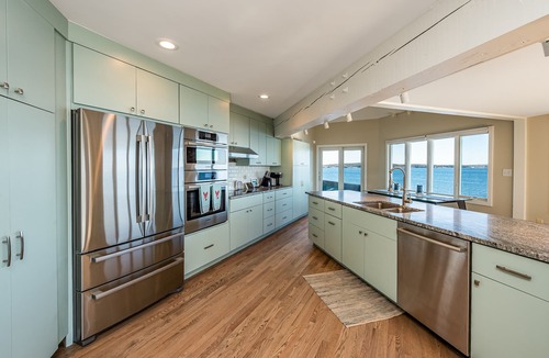 Sebascodegan Island House | Sunrise Catcher with a Panoramic View!