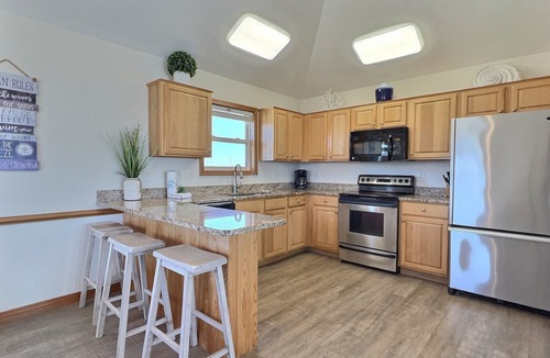 Buxton Cottage | Sunrise Cottage- Excellent Ocean Views- Steps to Beach- Community Pool