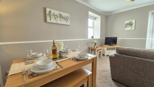 Llanddulas House | Sunrise Cottage