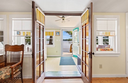 Standish Cottage | Sunrise cottage