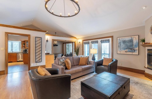 Port Stanton Cottage | Sunrise Cove, Bayview Wildwood Resort