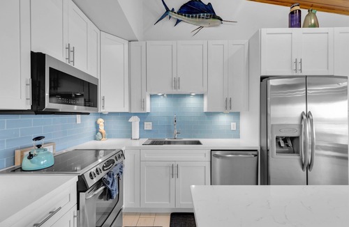 Key Largo House | Sunrise Escape - Ocean Front Villa - Sleeps 10