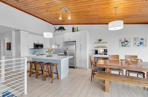 Key Largo House | Sunrise Escape - Ocean Front Villa - Sleeps 10