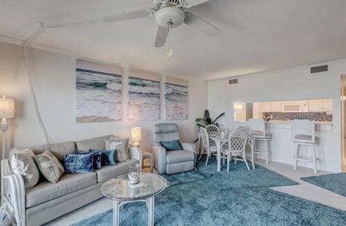 Fernandina Beach Condo | Sunrise Escape: Oceanfront Beauty!