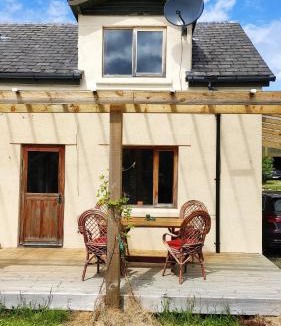 Bunloit House | Sunrise House