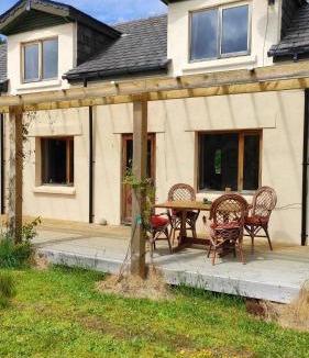 Bunloit House | Sunrise House