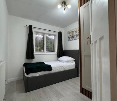 Hemel Hempstead Apartment | Sunrise in