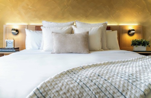 Point Loma Hotel | Sunrise Inn San Diego