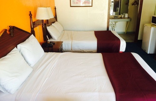 Bradenton Hotel | Sunrise Inn
