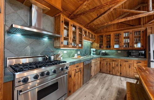Spicewood Apartment | Sunrise Lodge on Lake Travis