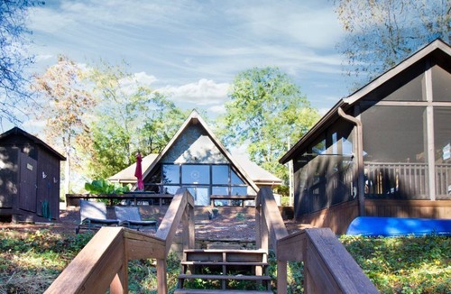 Fair Play House | Sunrise Lodge