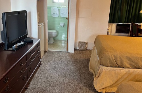 Owego Hotel | Sunrise Motel