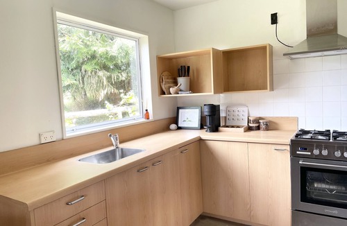 Springfield Cabin | Sunrise Mountain View Cabin