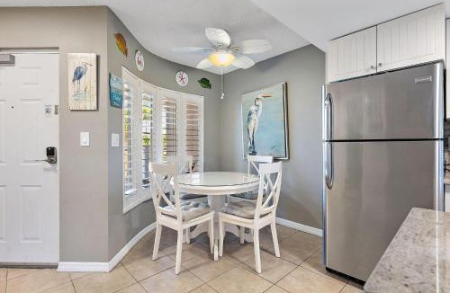 St. Pete Beach House | Sunrise Resort 209