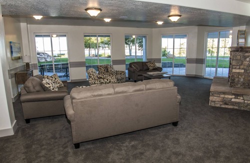 Harbor Village Hotel | Sunrise Resort Room #105 | 0 Bed, 1 Bath
