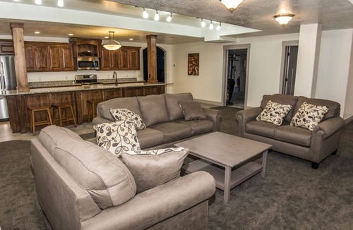 Harbor Village Hotel | Sunrise Resort Room #101 | 0 Bed, 1 Bath