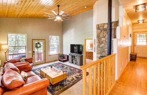 Pinetop-Lakeside House | Sunrise Resort Day Trips! Family Cabin w/Fire Pit