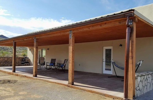 Brewster County House | Sunrise Ridge: Modern. Spacious Inside & Outside.