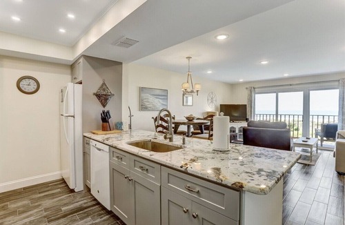 Fernandina Beach Condo | Sunrise Serenity: Oceanfront Oasis