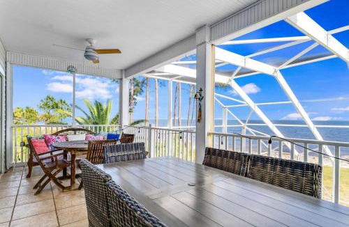 Carrabelle House | Sunrise Shores